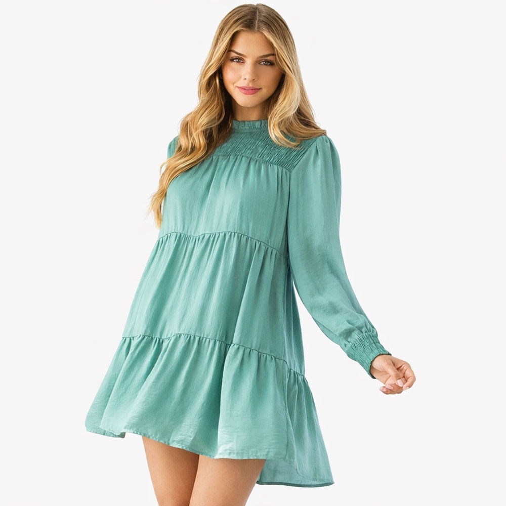 THML NWT Teal Smocked Tiered Mini Dress Long Sleeve Boho Seafoam Size Small